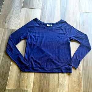 Athleta Long Sleeve Top - Size: Medium
